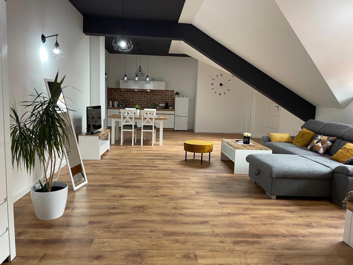 Apartament Rynek 13 Z Parkingiem - Centrum Bochni Bochnia Exteriör bild