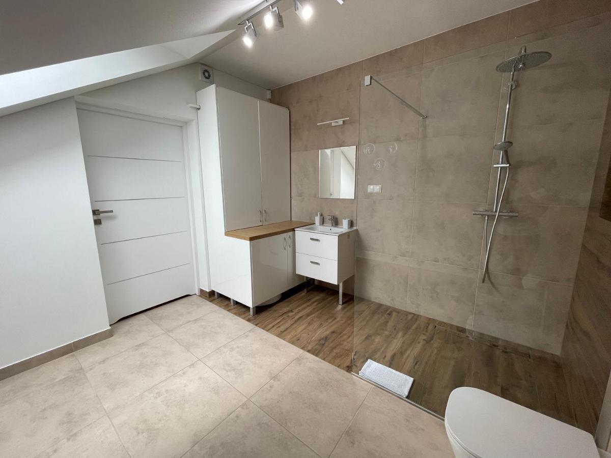 Apartament Rynek 13 Z Parkingiem - Centrum Bochni Bochnia Exteriör bild