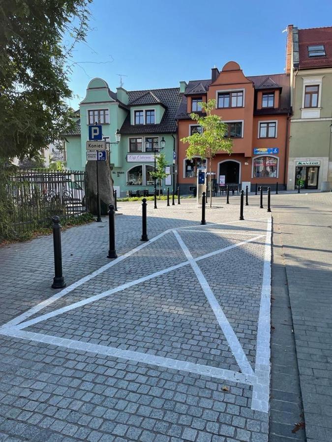Apartament Rynek 13 Z Parkingiem - Centrum Bochni Bochnia Exteriör bild